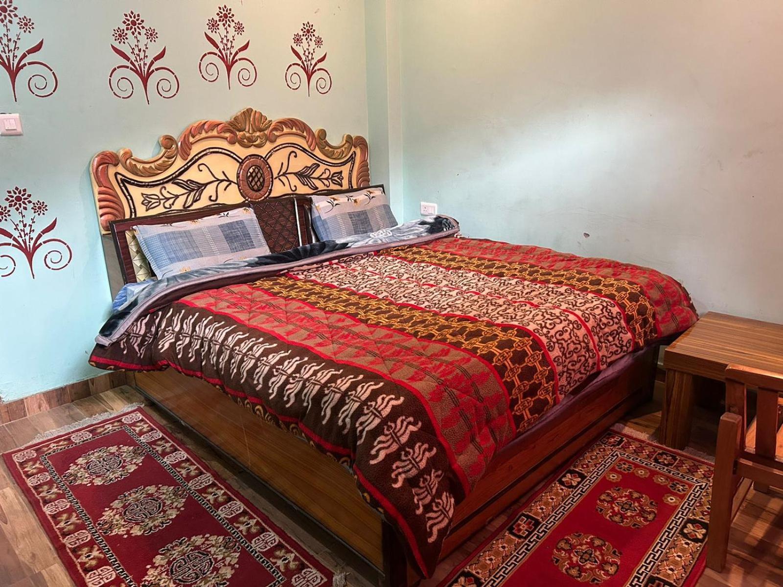 Karma Guest House And Cafe Kalgha Pokoj fotografie